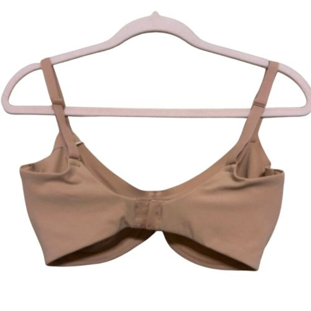 SKIMS Tan Bra - Picture 2 of 4